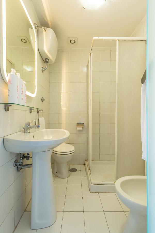 Seaview Apartment In Posillipo By Wonderful Italy Peschiera del Garda Kültér fotó